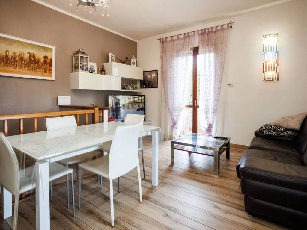 appartamento in vendita a Cesena in zona Diegaro/Capocolle