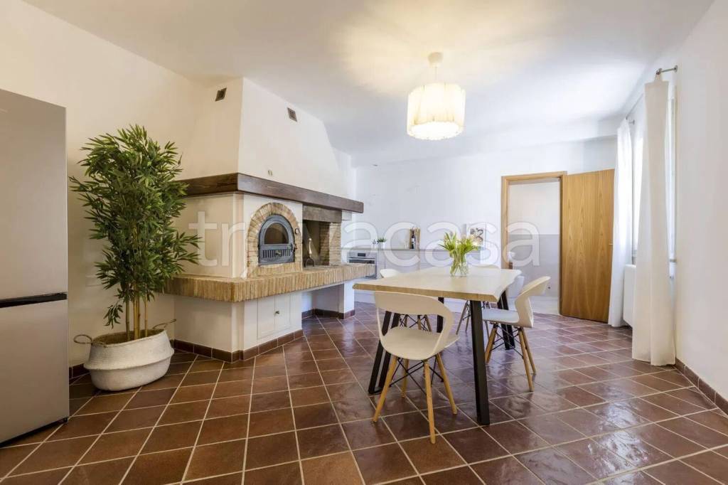casa indipendente in vendita a Cesena in zona San Rocco