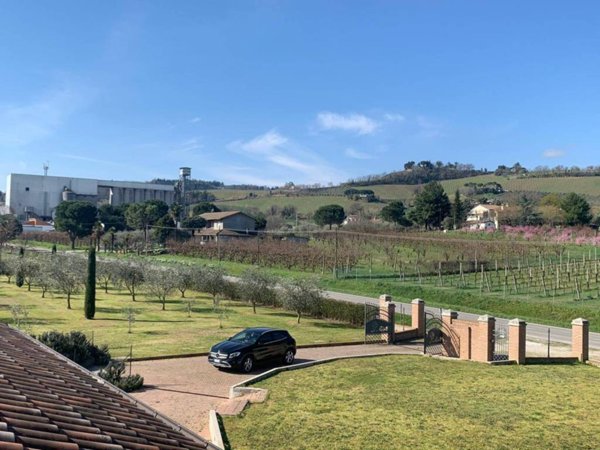 casa indipendente in vendita a Cesena in zona San Vittore