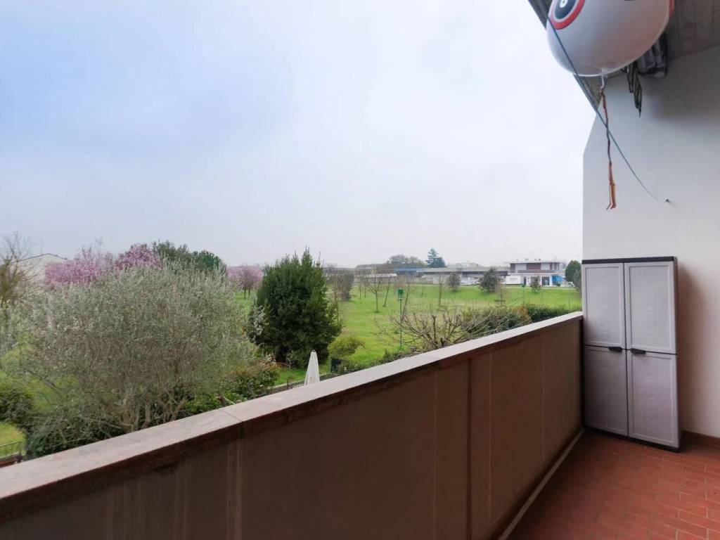 casa indipendente in vendita a Cesena in zona Fiorenzuola