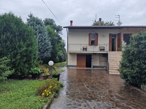 casa indipendente in vendita a Cesena in zona Pievesestina