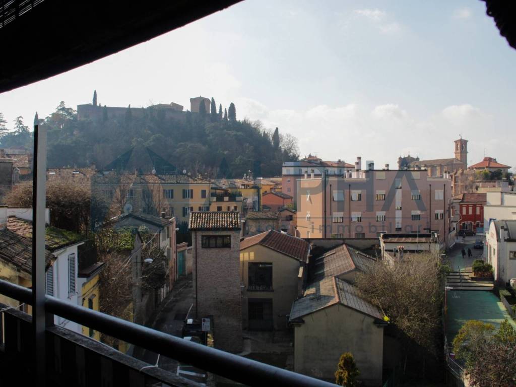 appartamento in vendita a Cesena in zona Centro Storico