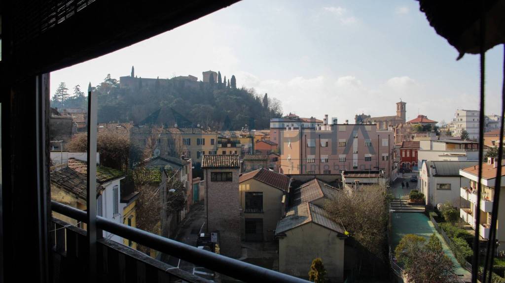 appartamento in vendita a Cesena in zona Centro Storico