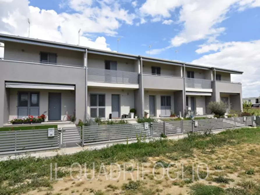 casa indipendente in vendita a Cesena in zona Fiorenzuola