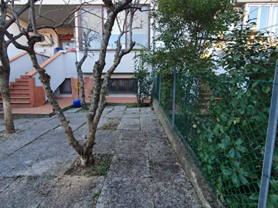casa indipendente in vendita a Cesena