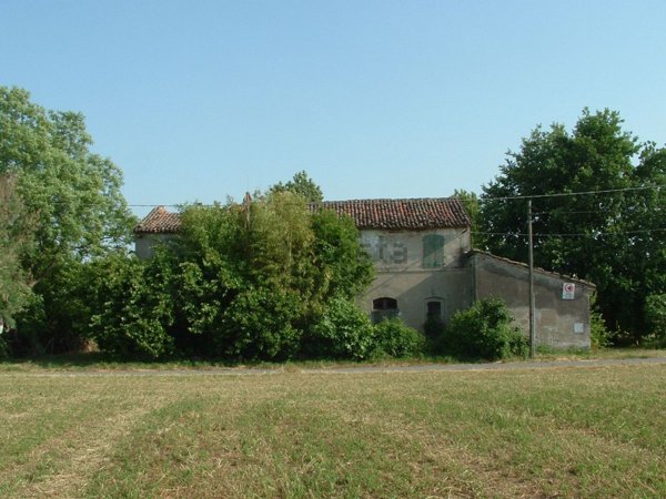 casa indipendente in vendita a Cesena in zona San Cristoforo
