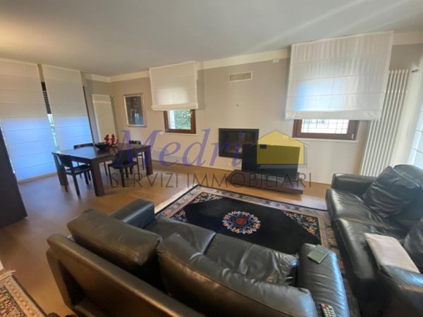 casa indipendente in vendita a Cesena