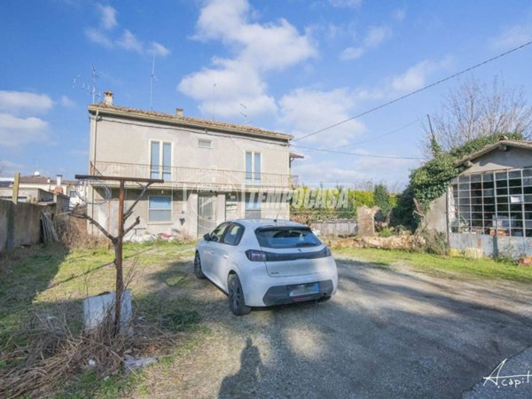 casa indipendente in vendita a Cesena in zona Pievesestina