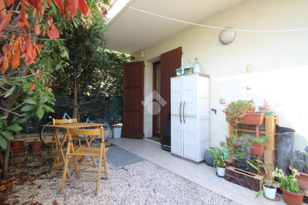 appartamento in vendita a Cesena in zona Vigne