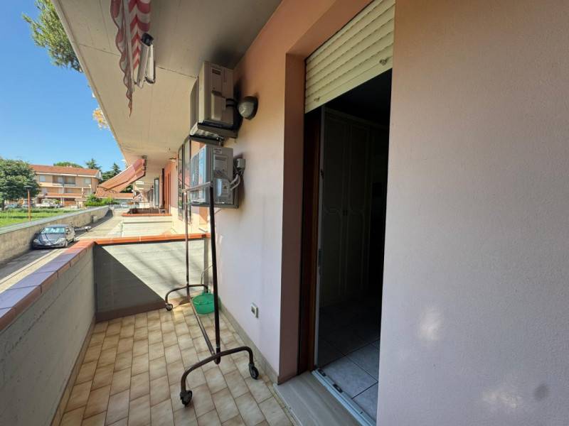 casa indipendente in vendita a Cesena in zona Villa Chiaviche