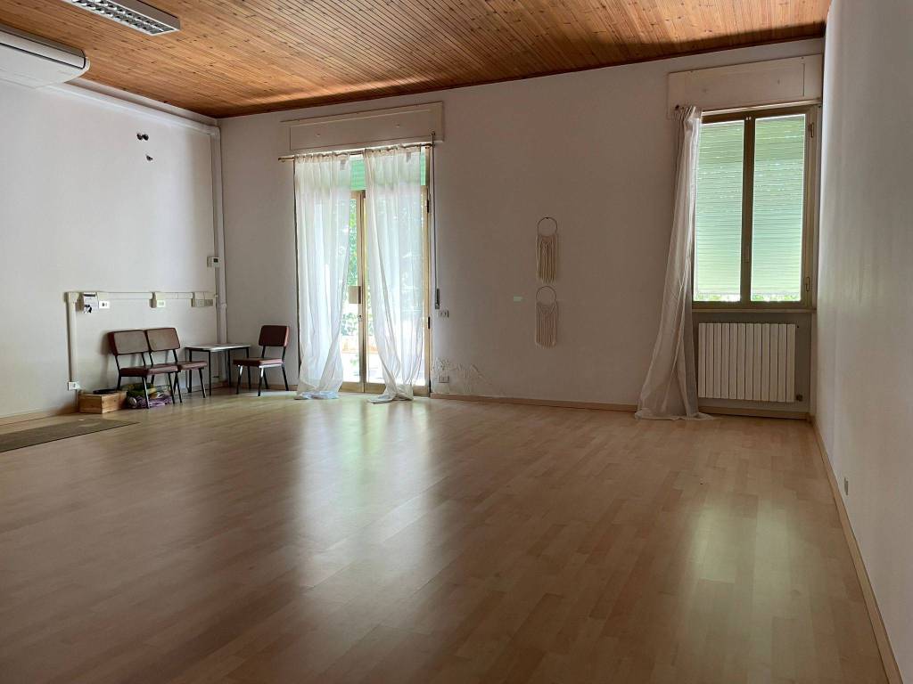 appartamento in vendita a Cesena in zona Oltresavio