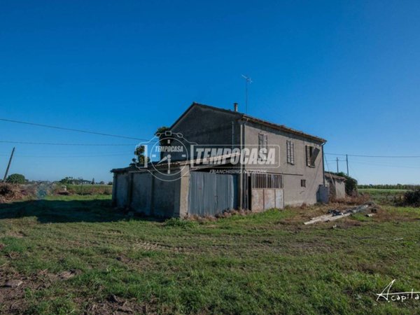 appartamento in vendita a Cesena in zona Ponte Pietra