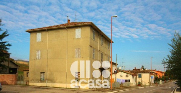 appartamento in vendita a Cesena in zona Gallo