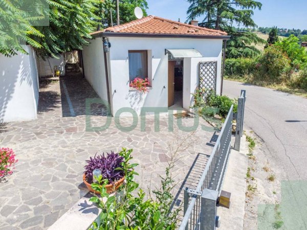casa indipendente in vendita a Cesena in zona Acquarola