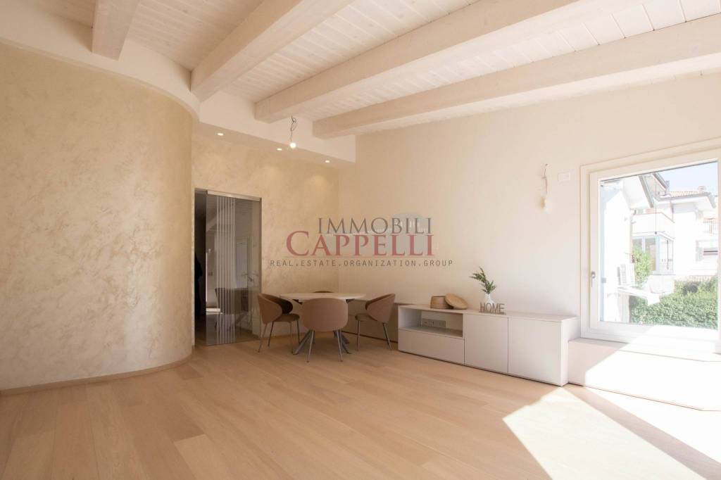 casa indipendente in vendita a Cesena in zona Barriera