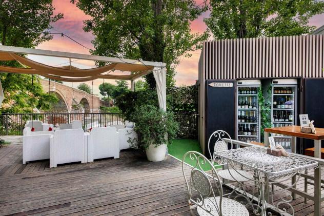 negozio in vendita a Cesena in zona Centro Storico