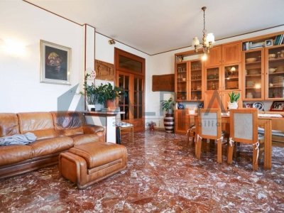 appartamento in vendita a Cesena in zona Centro Storico