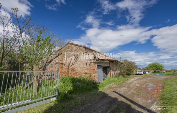 casa indipendente in vendita a Cesena in zona San Giorgio