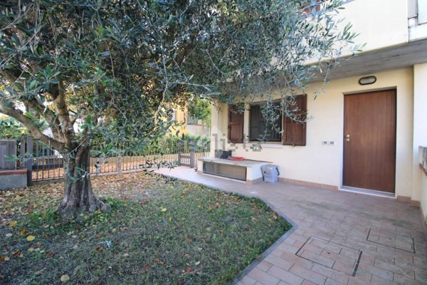 appartamento in vendita a Cesena in zona Marcorano