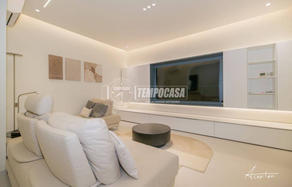 casa indipendente in vendita a Cesena in zona Villa Chiaviche