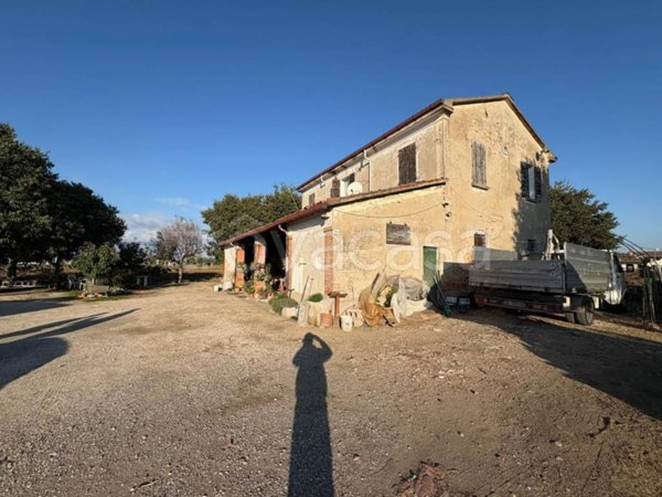 casa indipendente in vendita a Cesena in zona Calabrina