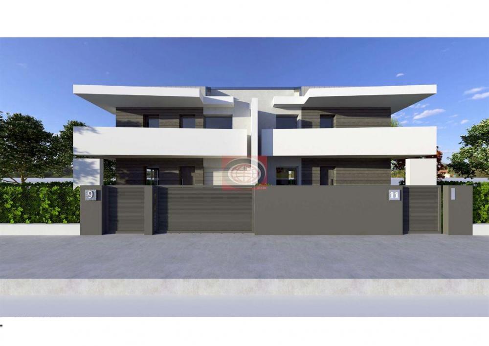 casa indipendente in vendita a Cesena in zona Fiorenzuola