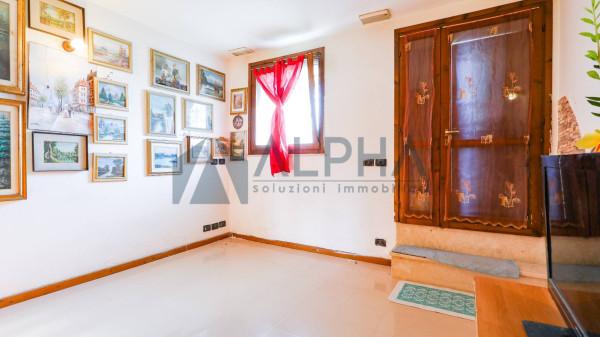 casa indipendente in vendita a Cesena