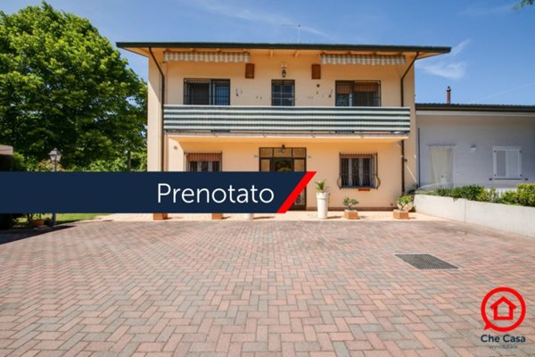 casa indipendente in vendita a Cesena