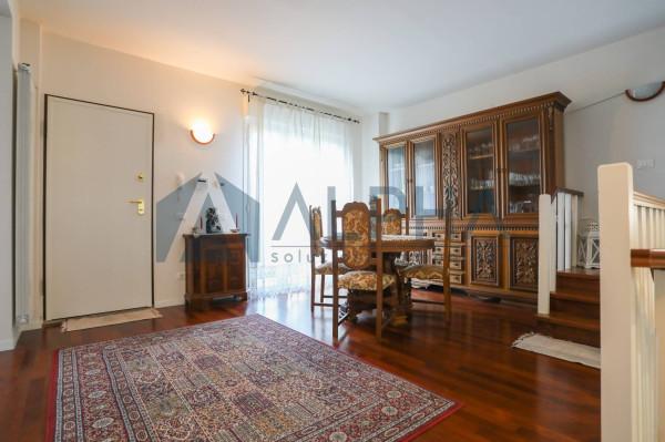 casa indipendente in vendita a Cesena