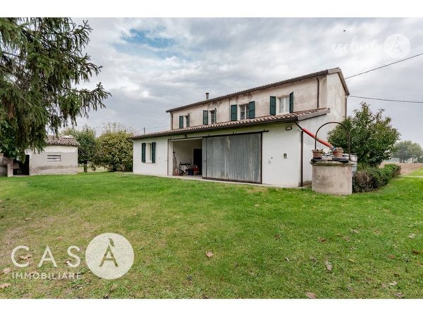 casa indipendente in vendita a Cesena in zona Rio Eremo