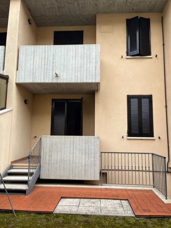 casa indipendente in vendita a Cesena in zona Macerone