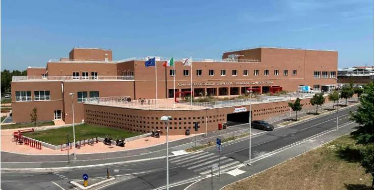 ufficio in vendita a Cesena in zona Centro Storico