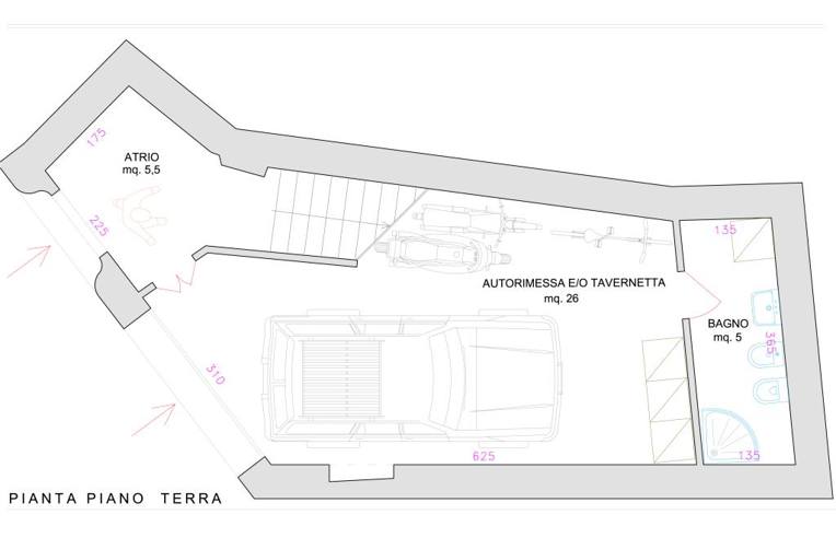 casa indipendente in vendita a Cesena in zona Centro Storico
