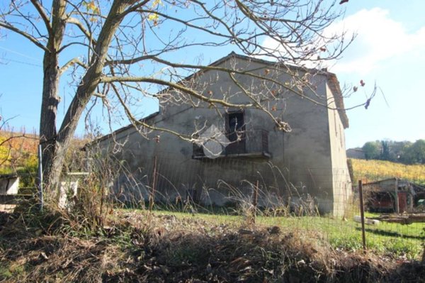 casa indipendente in vendita a Cesena in zona Roversano