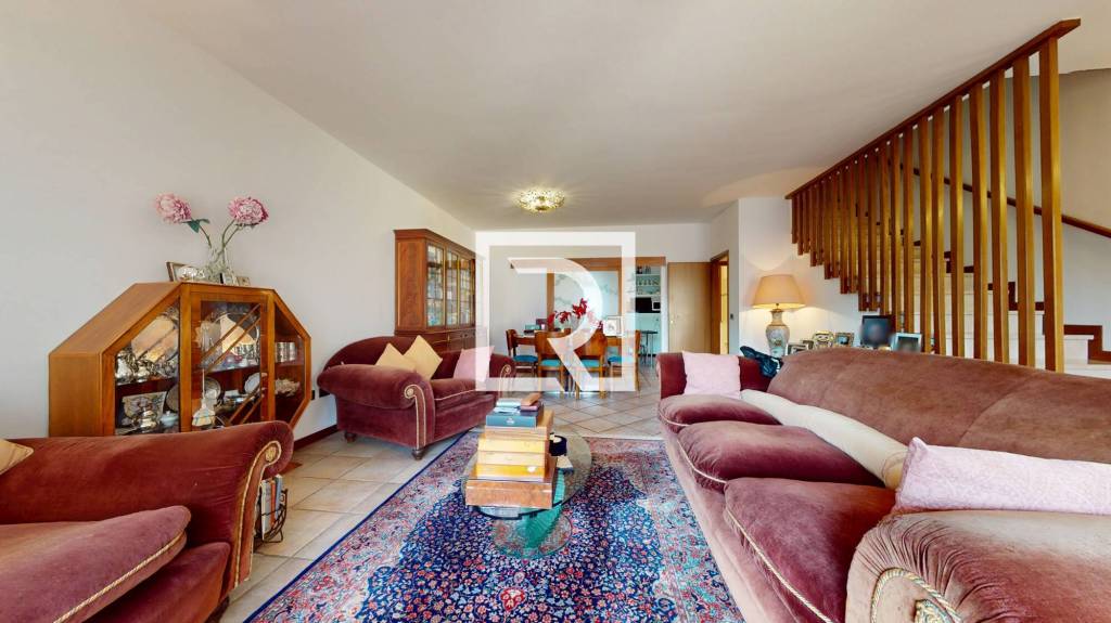 casa indipendente in vendita a Cesena in zona Centro Storico