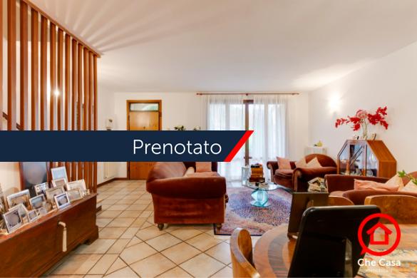 casa indipendente in vendita a Cesena