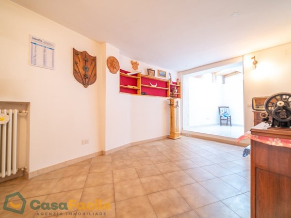 casa indipendente in vendita a Cesena in zona Centro Storico