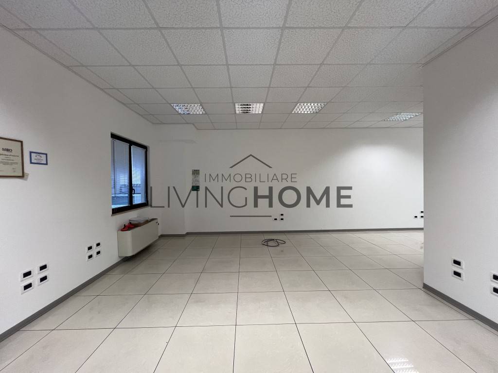 casa indipendente in vendita a Cesena in zona Villa Chiaviche