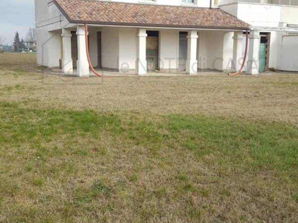 casa indipendente in vendita a Cesena in zona Marcorano