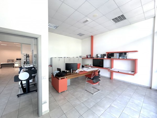 ufficio in vendita a Cesena in zona Centro Storico
