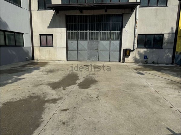 capannone in vendita a Cesena in zona Fiorenzuola