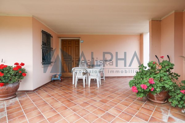 casa indipendente in vendita a Cesena
