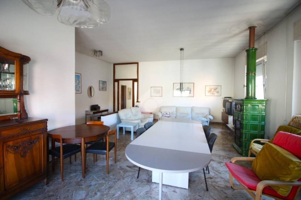 appartamento in vendita a Cesena in zona Centro Storico