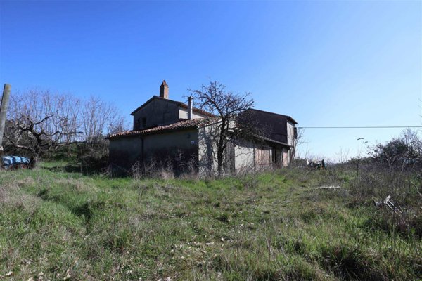 casa indipendente in vendita a Cesena