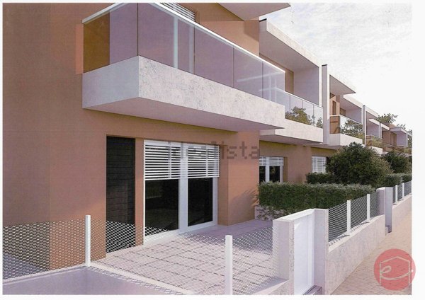 casa indipendente in vendita a Cesena in zona Centro Storico