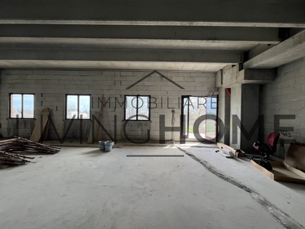 casa indipendente in vendita a Cesena in zona Villa Chiaviche