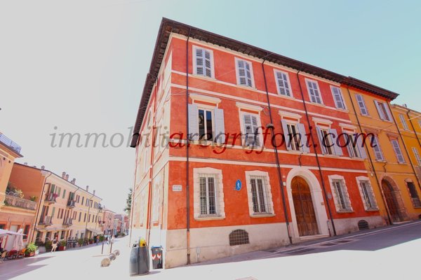appartamento in vendita a Cesena in zona Centro Storico