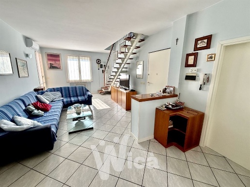 casa indipendente in vendita a Cesena