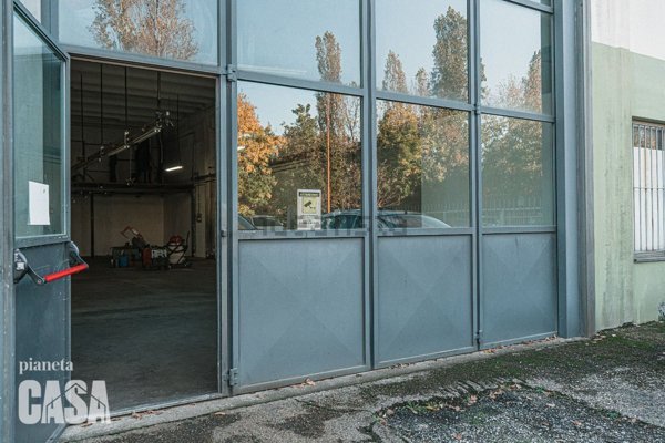 capannone in vendita a Cesena