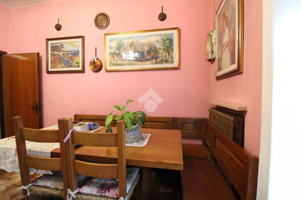 casa indipendente in vendita a Cesena in zona Macerone